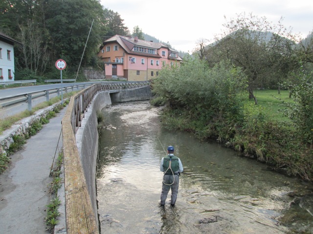 Nevljica - fly rock fishing u Sloveniji 2